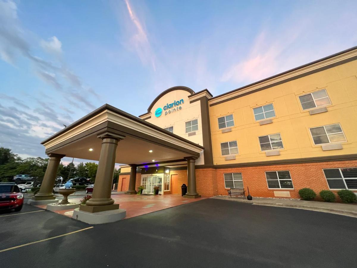 Clarion Pointe Madison-Huntsville Exterior photo